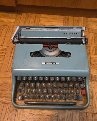 macchina olivetti lettera 22