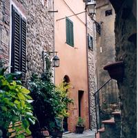 Appartamento vicino al mare in borgo medievale