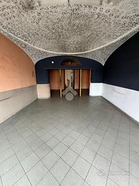 NEGOZIO A TRESCORE BALNEARIO