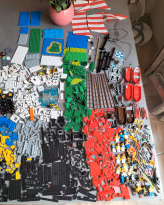 LEGO Vintage Pirates + Castle + City – 1,9 kg
