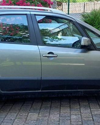 Fiat Sedici 2.0 16V 4x4 Diesel 135 CV