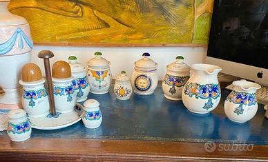 Splendida serie 12 pezzi ceramica fiorentina