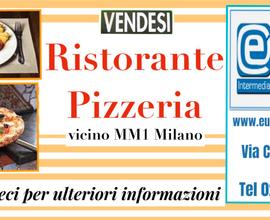 775/17 RISTORANTE PIZZERIA con Mura mq 70