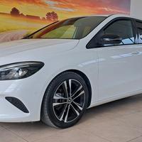 Mercedes B 180 d Pelle Totale-Navi-Automatica-Pdc.