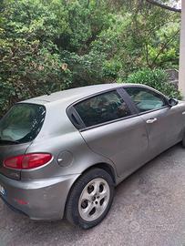 Alfa romeo 147 - 2008- cv150 6 marce