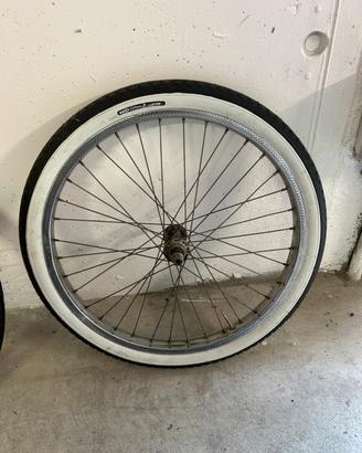 Cerchi bicicletta graziella con copertoni nuovi