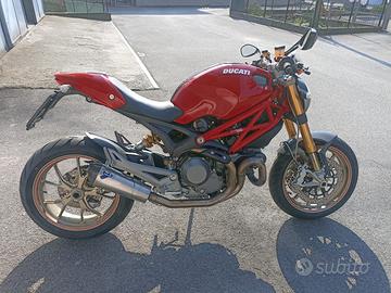 Ducati Monster 1100S