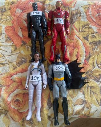 Action figures Marvel e DC
