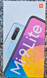 Scatola Xiaomi Mi 9 Lite vuota