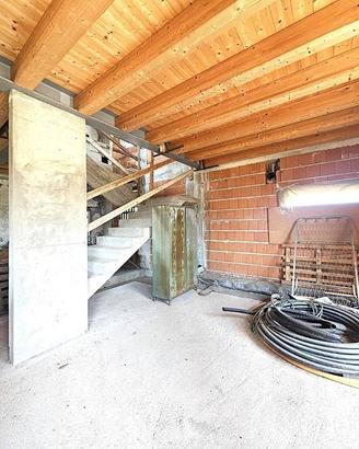 Villa di 227 m² con 5 locali a Monticello Conte Ot