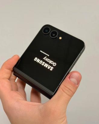 SAMSUNG Galaxy Z Flip6 SM-F741B, 256 GB, Nero Roma