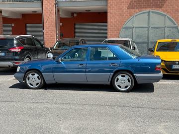 Mercedes E320,iscritta Asi