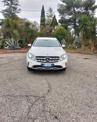 Mercedes GLA 