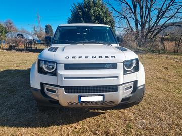 Land Rover Defender 110 2.0 SD4 240CV AWD Auto