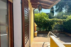 Villa di 115 m² con 3 locali e box auto a Malcesin