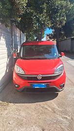 Fiat Doblo, 5 posti 2015 autocarro