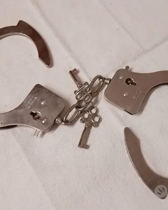 MANETTE IN METALLO GIOCATTOLO (?) VINTAGE