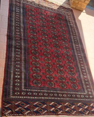 tappeto persiano  misura 150 per 280