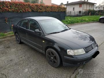 VOLKSWAGEN Passat 5ª serie - 1999