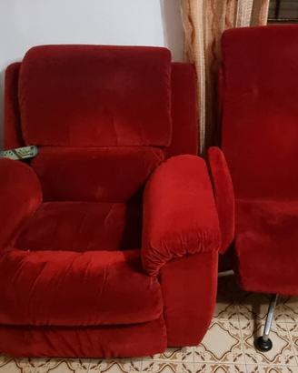 poltrone relax in morbido velluto rosso