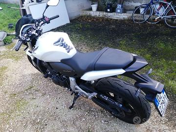 Moto Honda Hornet 600