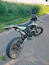 FANTIC 50 performance 