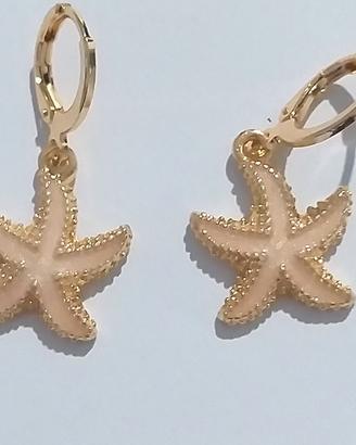 Orecchini a forma di stella marina