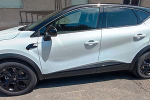 Renault Captur e-tech hybrid Rive Gouche