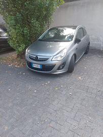 Opel Corsa di 1.2 litri 16 valvole di 3p elective