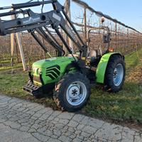 Deutz fahr agroplus con caricatore frontale 