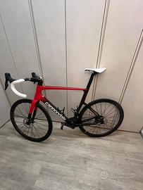 Cannondale SuperSix EVO Carbon Disc Force AXS 2023