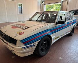 Alfa Romeo 75 3.0i V6 cat