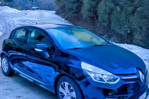 Renault Clio 1.2 neopatentati