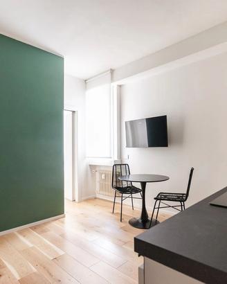 Stock parquet prefiniti produzione europea