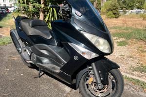 Yamaha Tmax 500