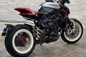 MV AUGUSTA DRAGSTER 800 RR