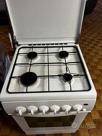 Cucina a gas forno fornello