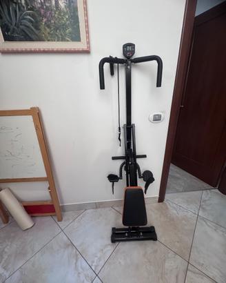 ATTREZZO FITNESS TOTAL BODY CON COMPUTER LCD