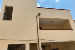 Intero stabile a Torre Ovo (Comune di Torricella )