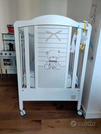 Lettino Italbaby Mon Amour con spondine regolabili