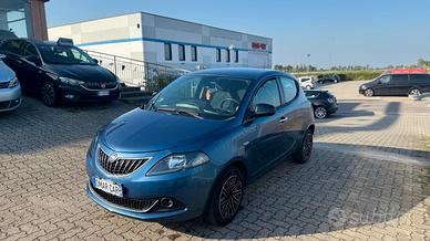 Lancia Ypsilon 1.0 HYBRID 2022