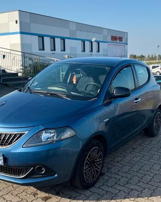 Lancia Ypsilon 1.0 HYBRID 2022