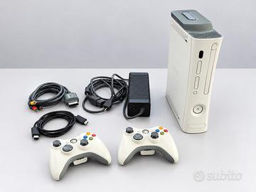 Xbox 360 + 2 controller + 2 microfoni + chitarra