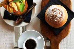 ATTIVITA' DI BAR CON CUCINA