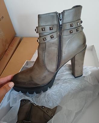 Stivaletto Vera Blum nr 39