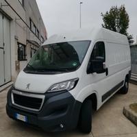 Trasporto moto, trasporti in genere e traslochi