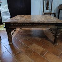 Tavolo Etnico in legno massiccio