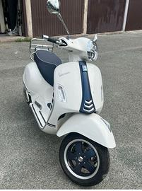 vespa gts 300