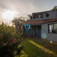 Chia panoramica villetta bifamiliarecon giardino