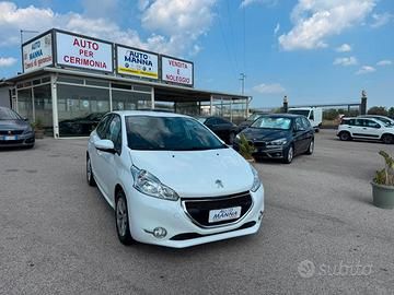 Peugeot 208 1.4 HDI  2015